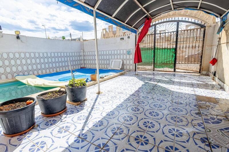 4 Cuarto Adosado en venta