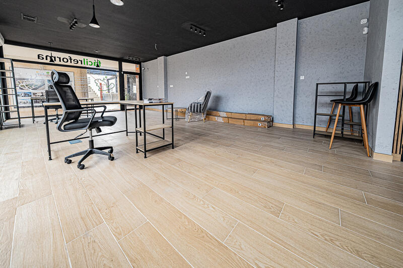 1 slaapkamer Commercieel vastgoed Te koop