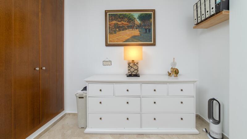 2 slaapkamer Appartement Te koop