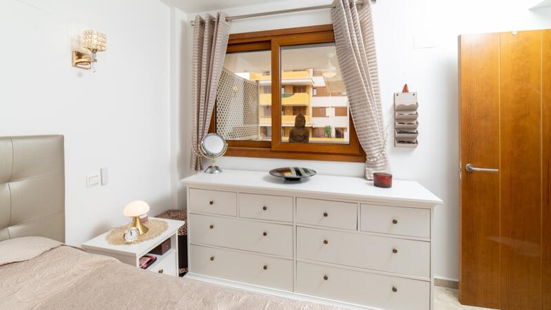 2 slaapkamer Appartement Te koop