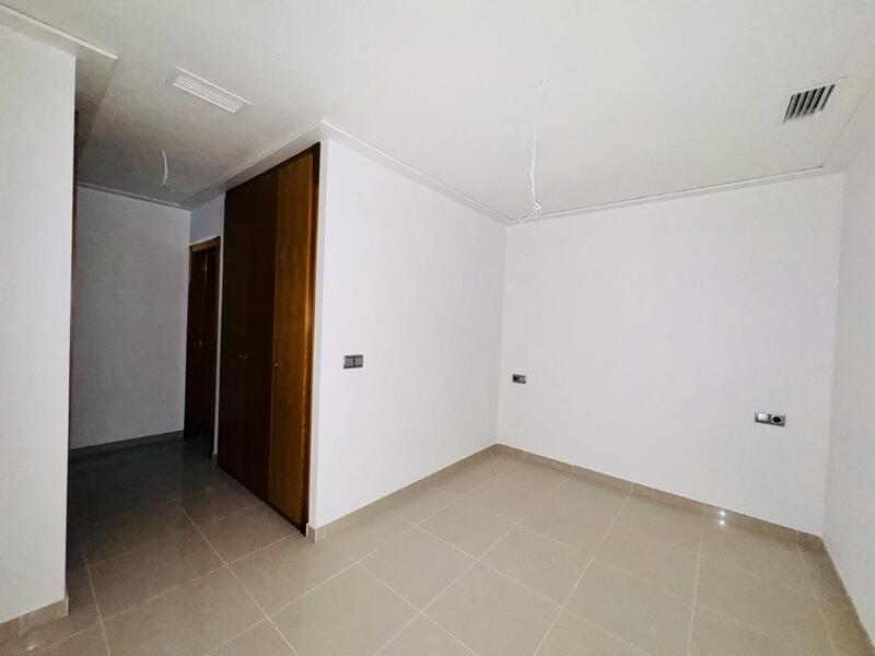 3 Schlafzimmer Appartement zu verkaufen