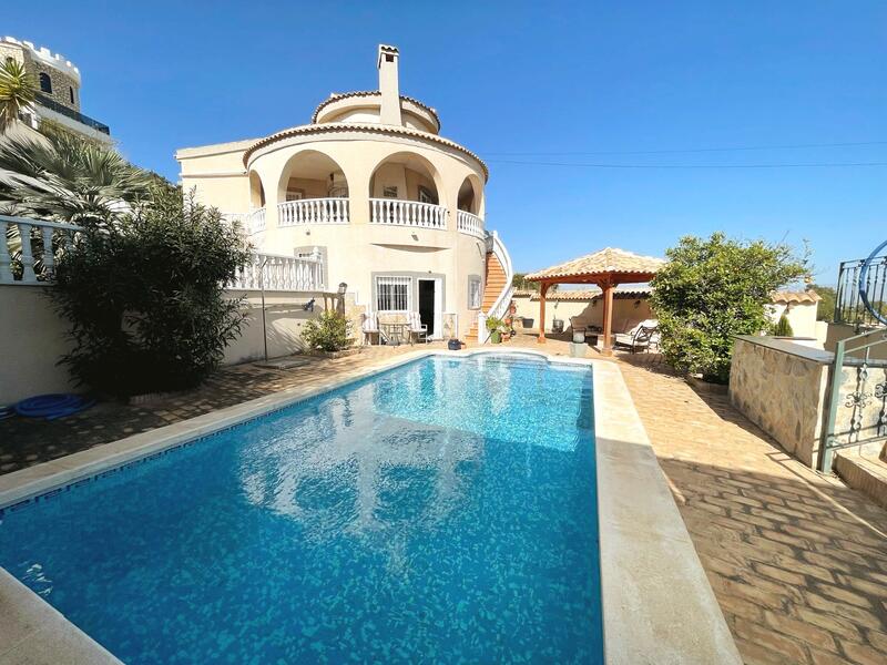 Villa zu verkaufen in Ciudad Quesada, Alicante