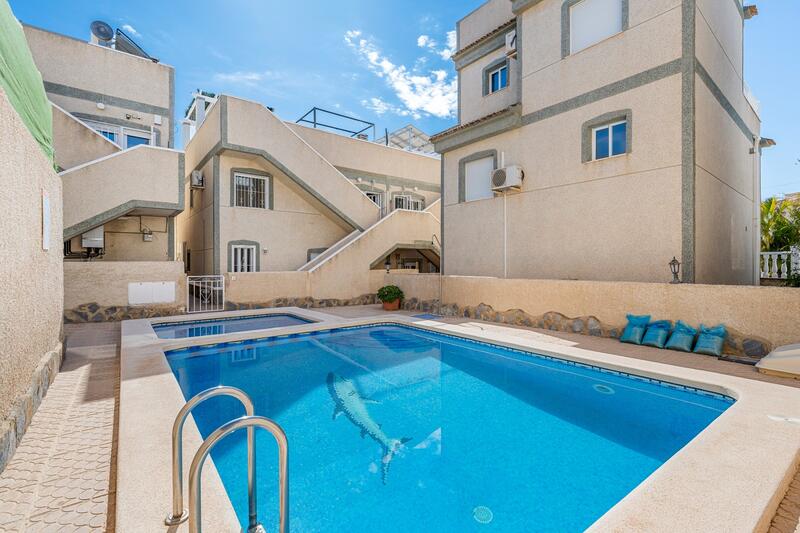 4 chambre Villa à vendre