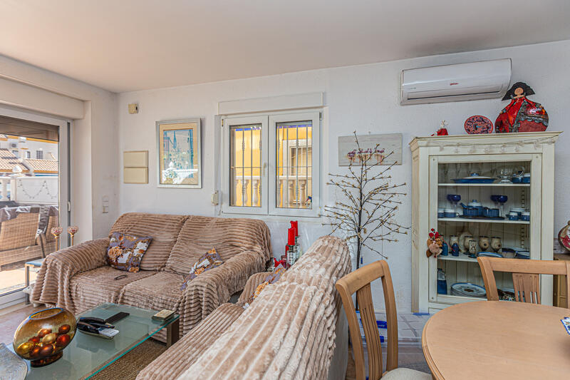 3 Schlafzimmer Stadthaus zu verkaufen