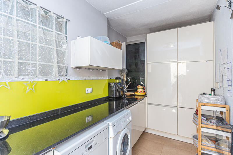 3 Schlafzimmer Stadthaus zu verkaufen