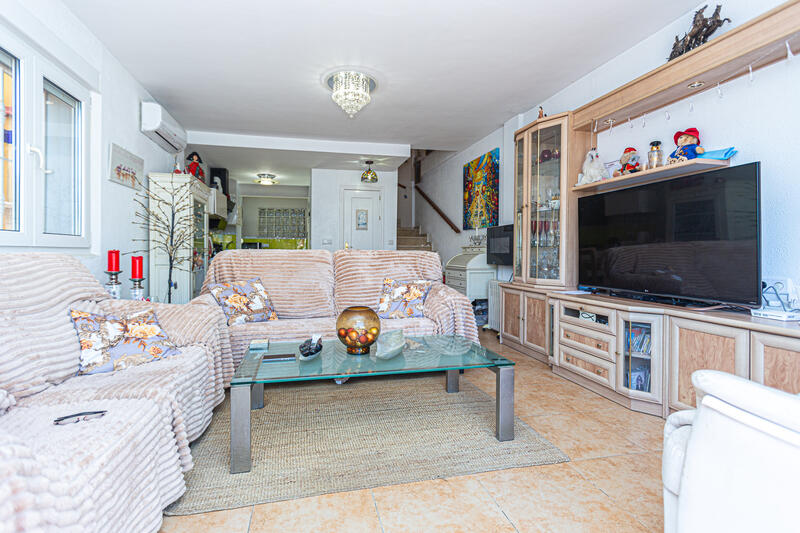 3 Schlafzimmer Stadthaus zu verkaufen