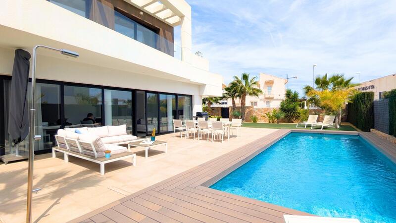3 bedroom Villa for sale