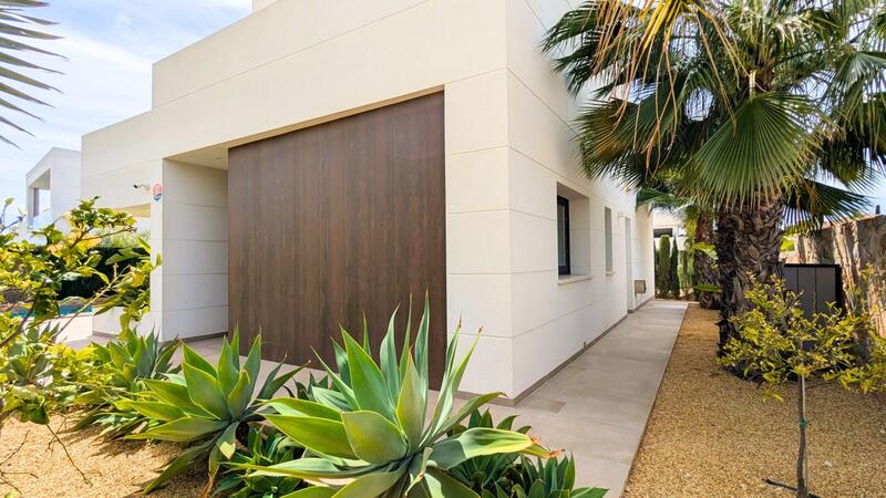 3 bedroom Villa for sale