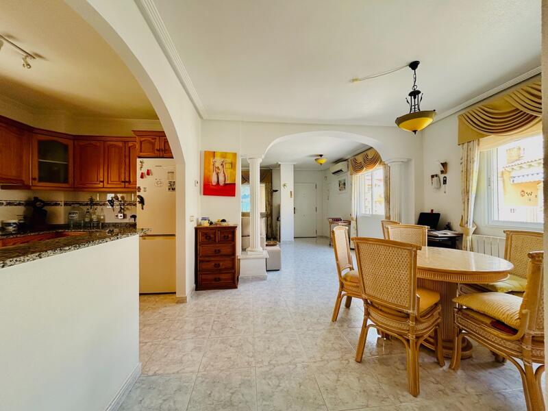 2 bedroom Villa for sale