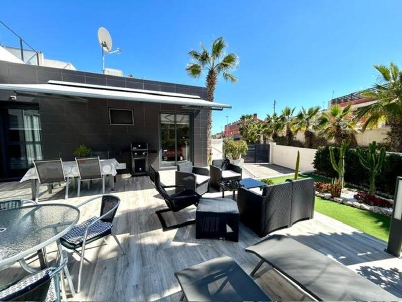 2 bedroom Villa for sale