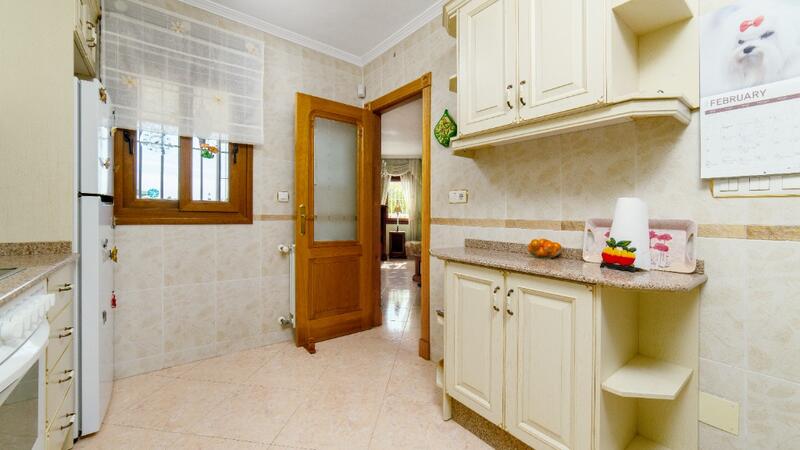 2 Schlafzimmer Villa zu verkaufen