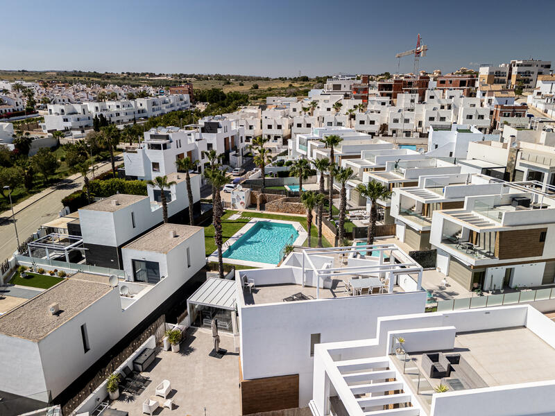 Villa à vendre dans Villamartin, Alicante