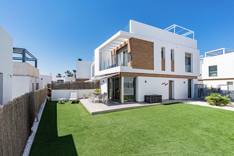 3 Schlafzimmer Villa zu verkaufen