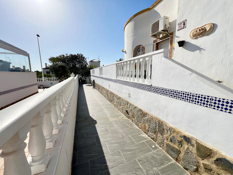 3 bedroom Villa for sale