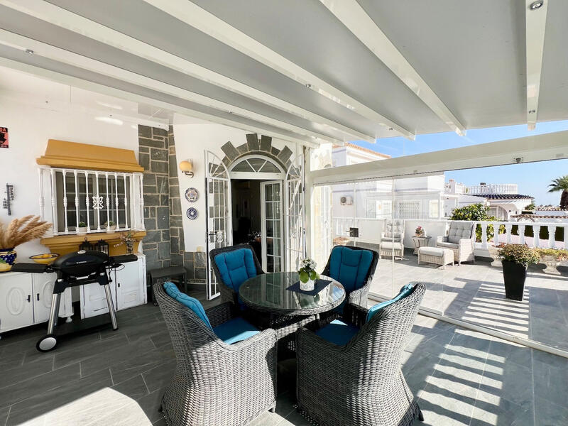 3 bedroom Villa for sale