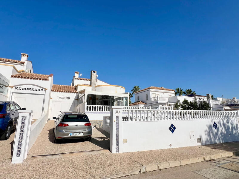3 bedroom Villa for sale