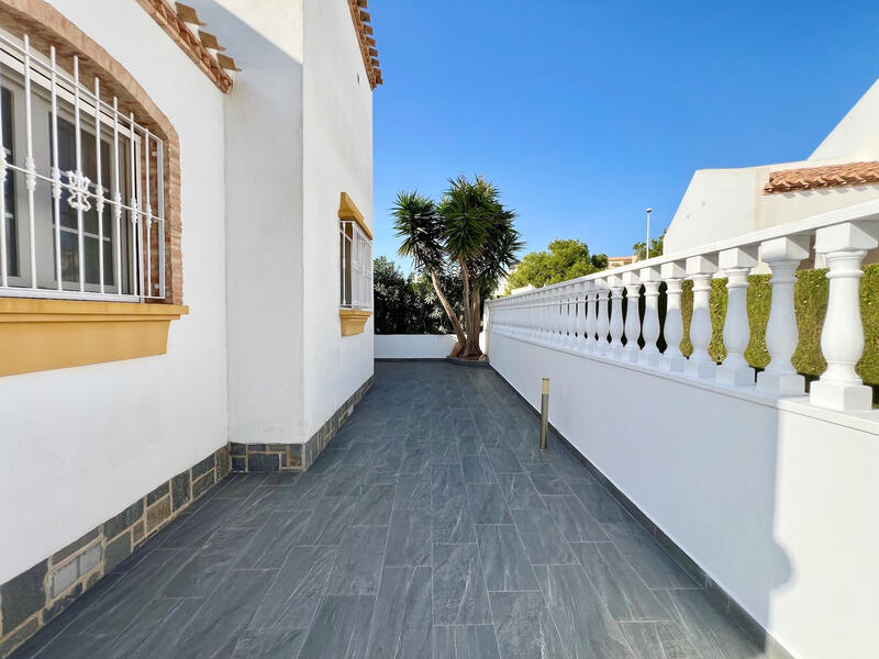 3 bedroom Villa for sale