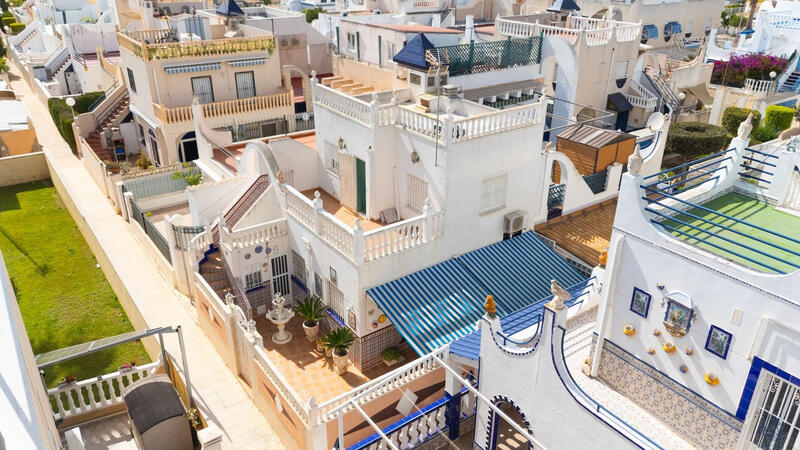 Byhus til salg i Torrevieja, Alicante