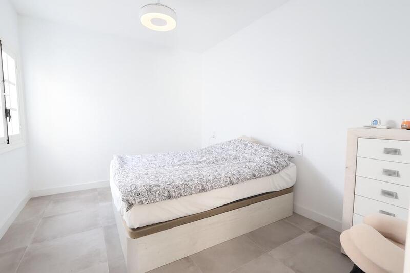 2 Cuarto Villa en venta