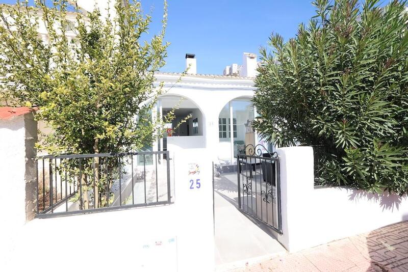 2 Cuarto Villa en venta