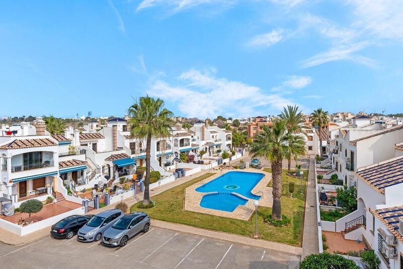 2 bedroom Apartment for sale