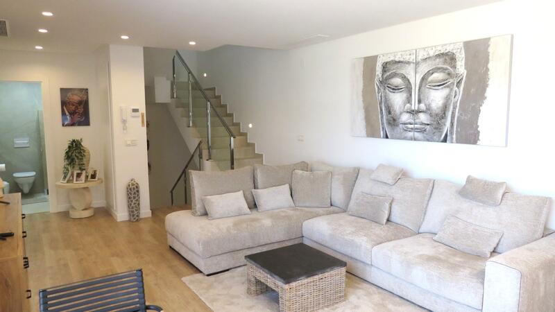 4 Schlafzimmer Villa zu verkaufen