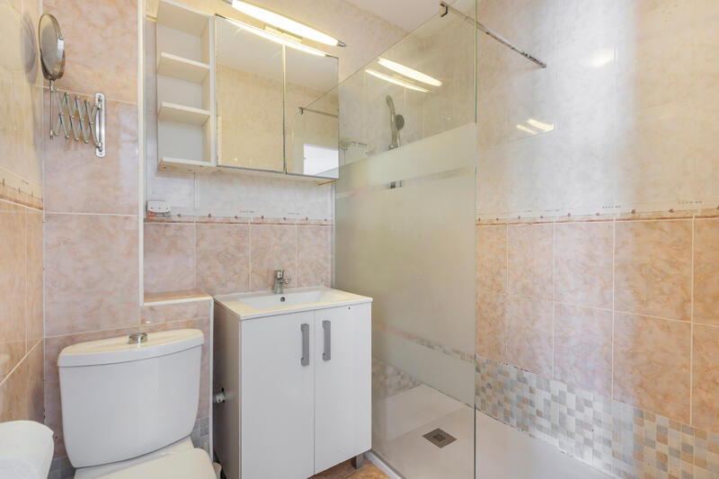 2 Cuarto Adosado en venta