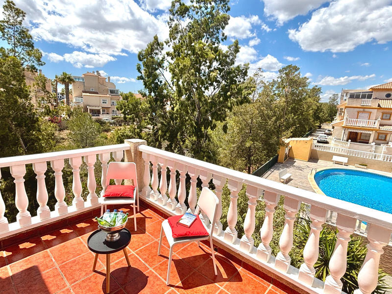 Villa for sale in Playa Flamenca, Alicante