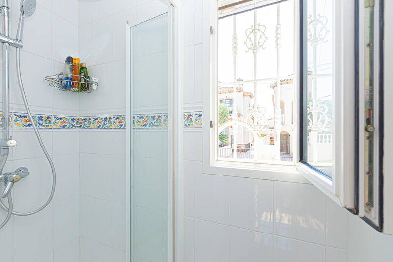 4 slaapkamer Villa Te koop