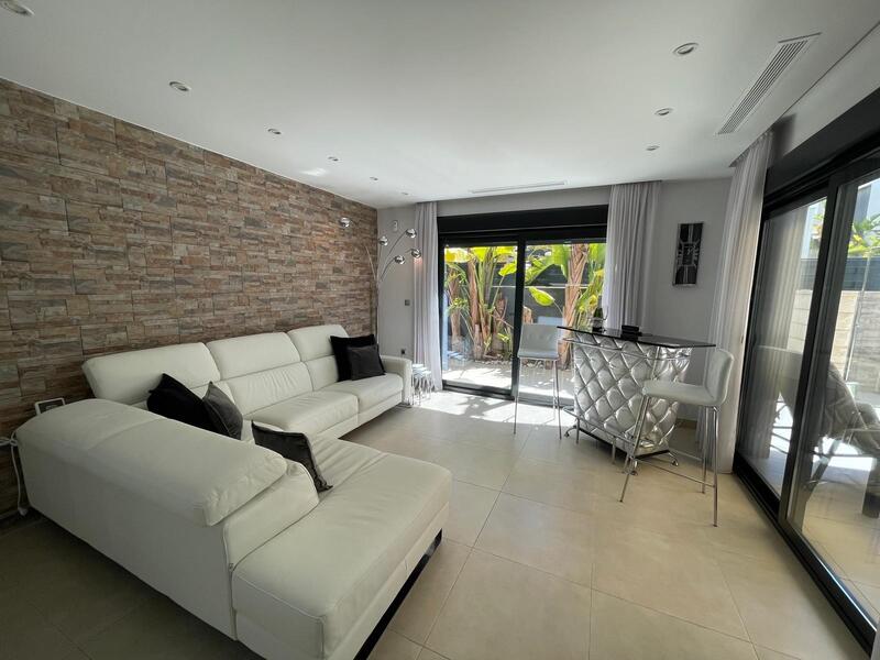 3 slaapkamer Villa Te koop