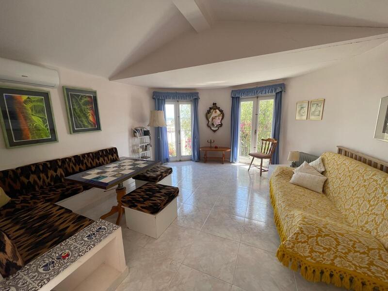 4 Cuarto Villa en venta