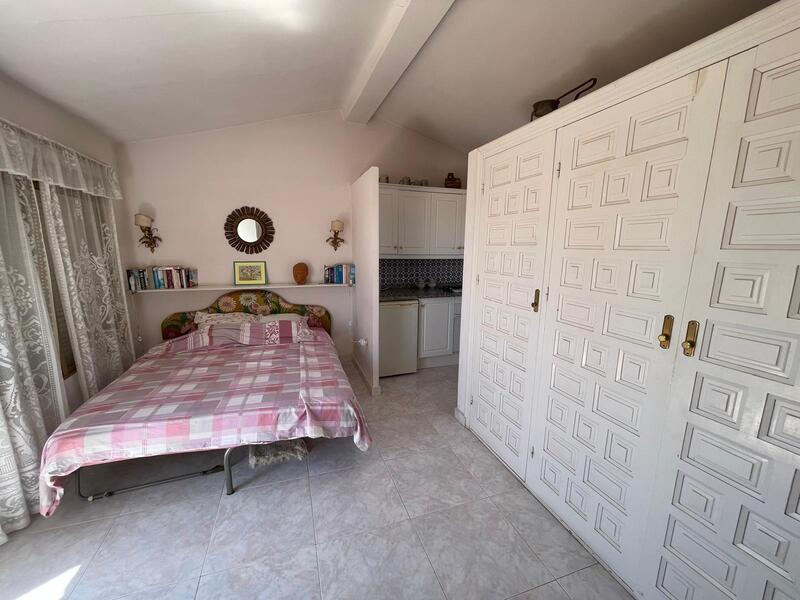 4 Cuarto Villa en venta