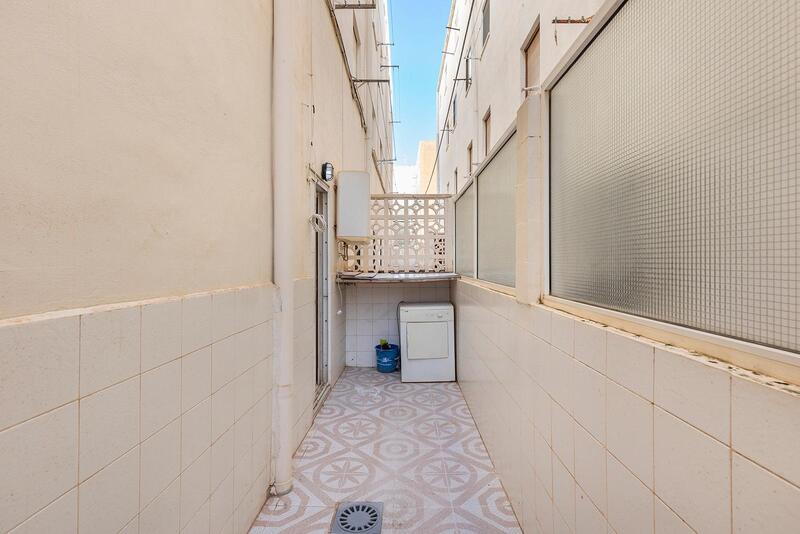 2 Cuarto Villa en venta
