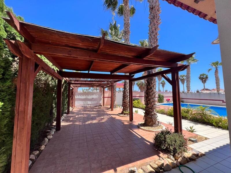 3 bedroom Villa for sale