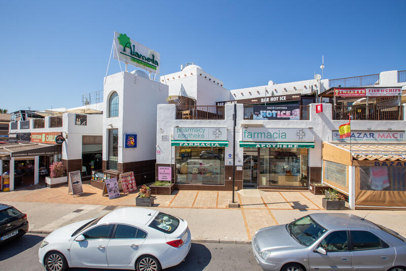 Commercieel vastgoed Te koop in Torrevieja, Alicante