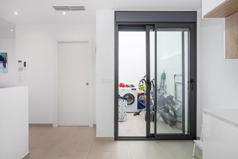 3 bedroom Townhouse for sale