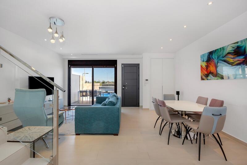 3 bedroom Townhouse for sale