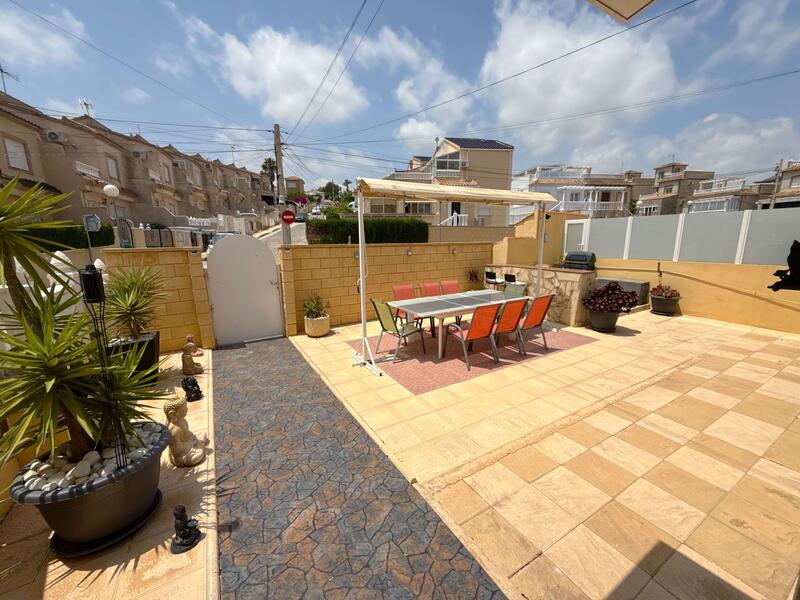 Leilighet til salgs i Villamartin, Alicante
