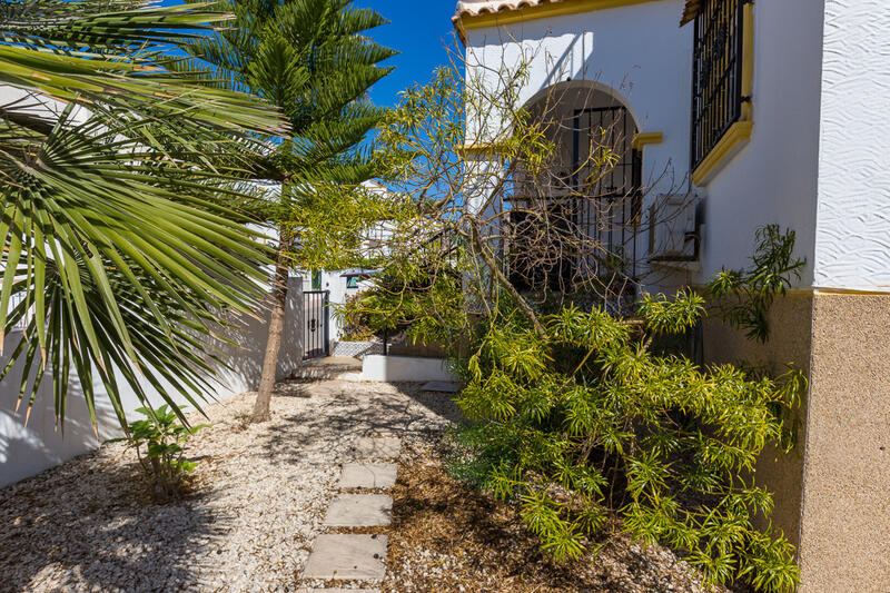 3 sovrum Villa till salu