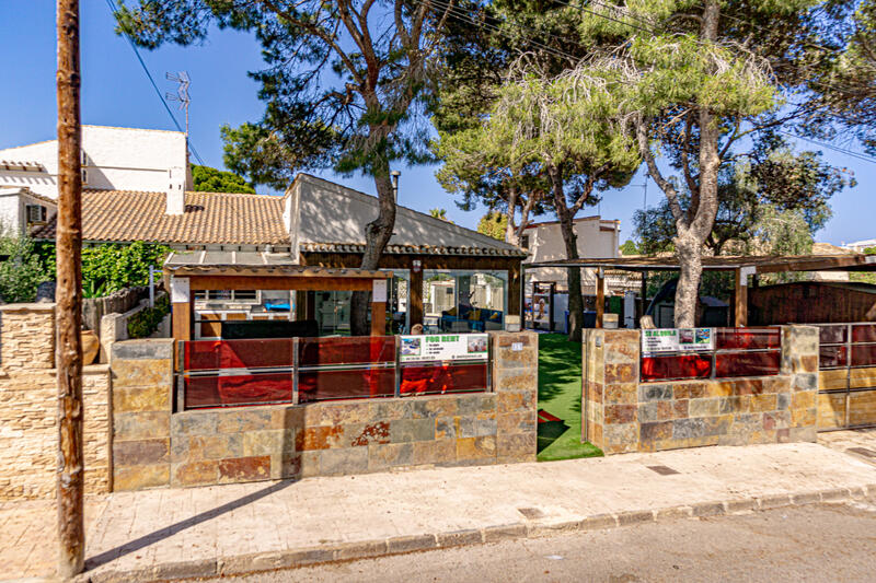 Villa à vendre dans Punta Prima, Alicante