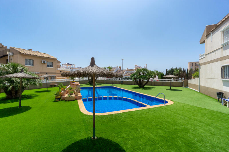 Appartement zu verkaufen in Villamartin, Alicante