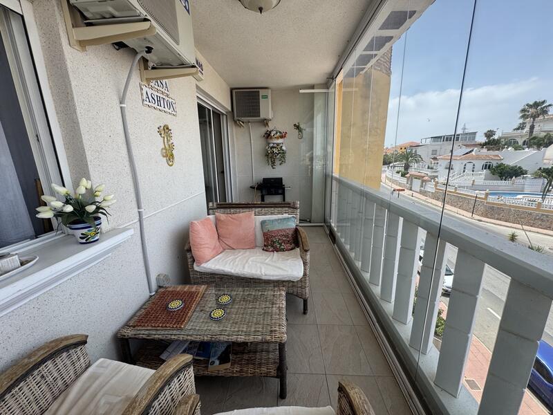 2 slaapkamer Appartement Te koop