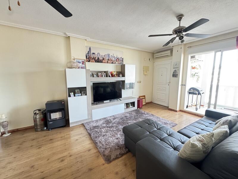 2 slaapkamer Appartement Te koop