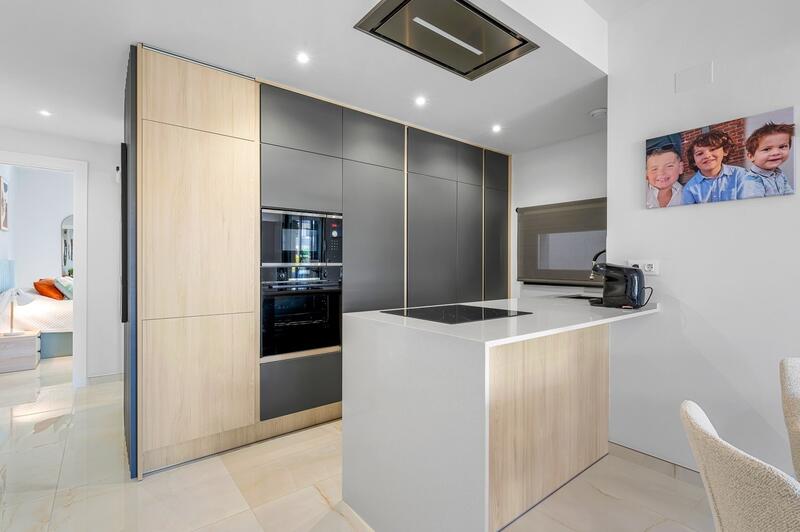 2 slaapkamer Appartement Te koop