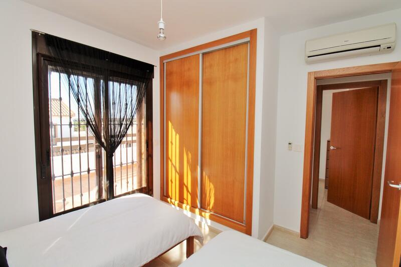 3 Cuarto Villa en venta