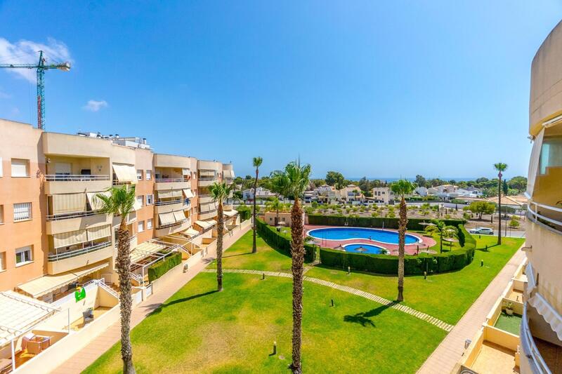 3 bedroom Apartment for sale