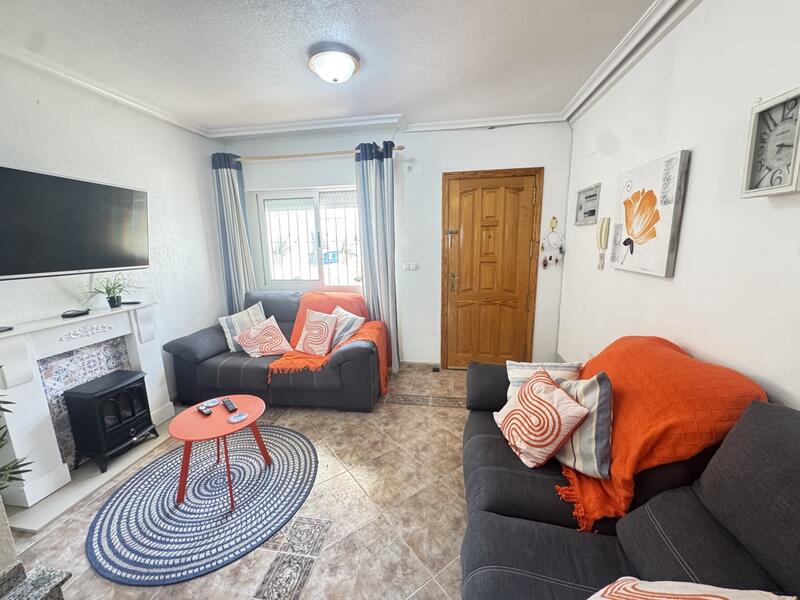 3 slaapkamer Gezinswoning Te koop