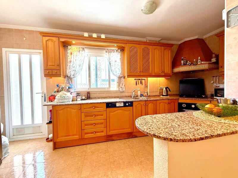 3 bedroom Villa for sale