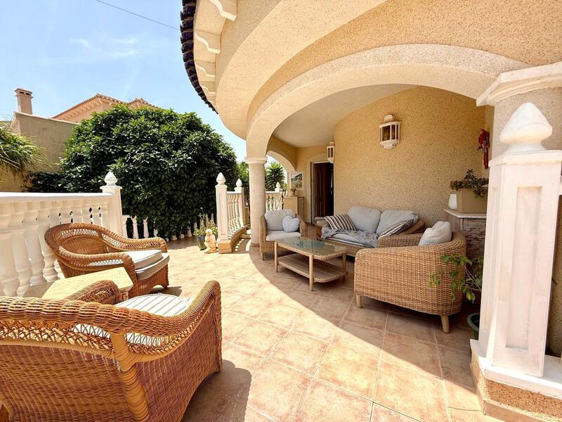 3 bedroom Villa for sale