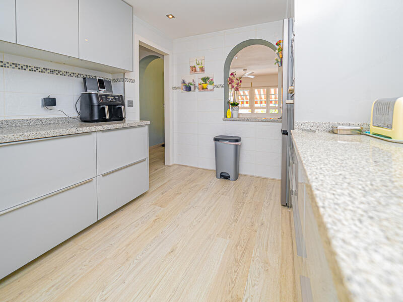 3 sovrum Villa till salu